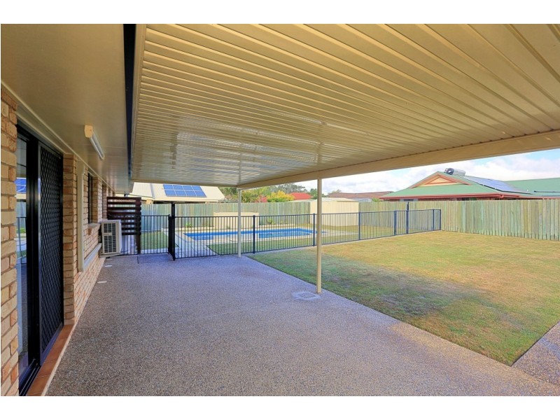 42 Mott St, Avoca QLD 4670