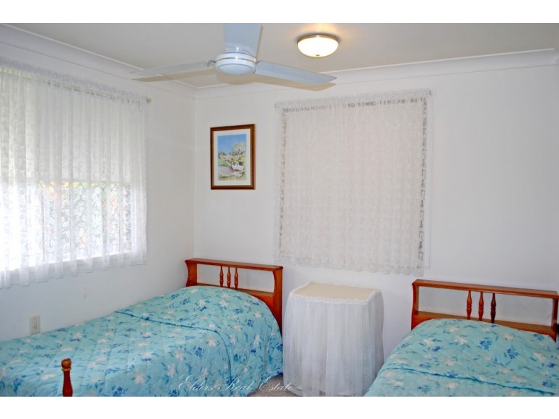 8 Rosedale Rd, Oakwood QLD 4670