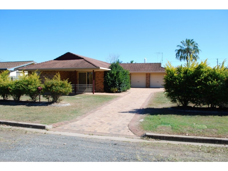 9 Faircloth Cr, Kensington QLD 4670