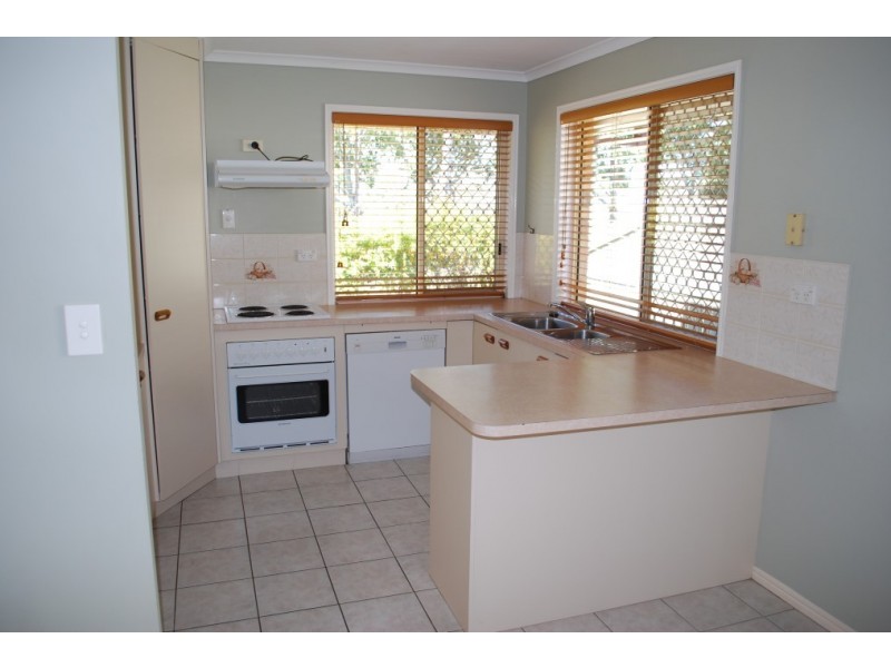 9 Faircloth Cr, Kensington QLD 4670