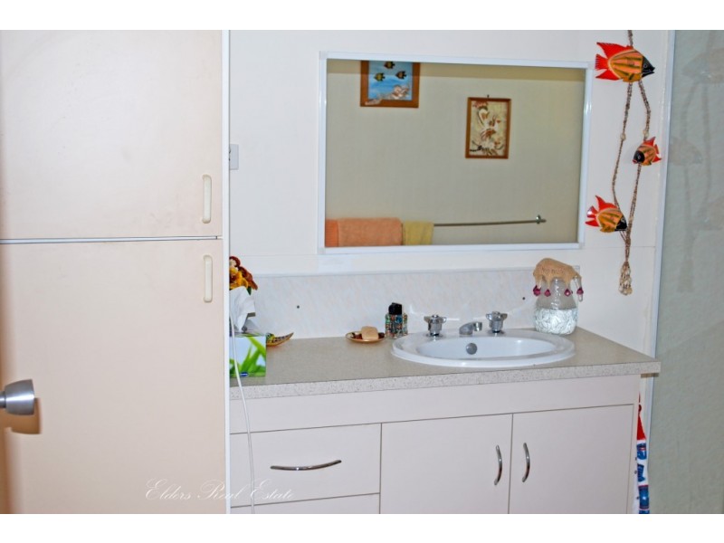 1 Wesche St, Thabeban QLD 4670