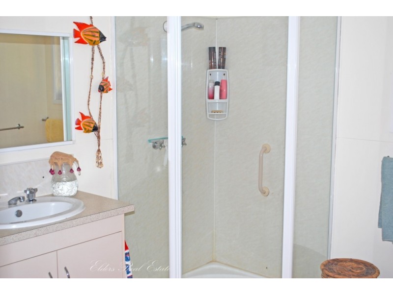 1 Wesche St, Thabeban QLD 4670