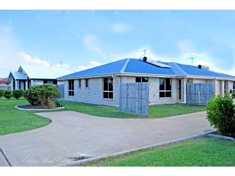 1/33 Loeskow St, Bundaberg North QLD 4670