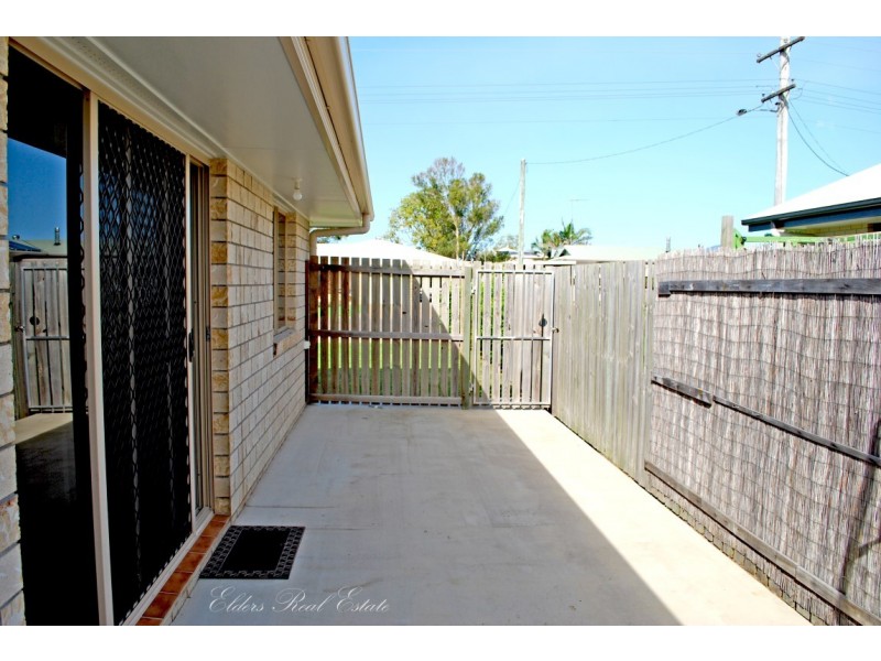 1/33 Loeskow St, Bundaberg North QLD 4670