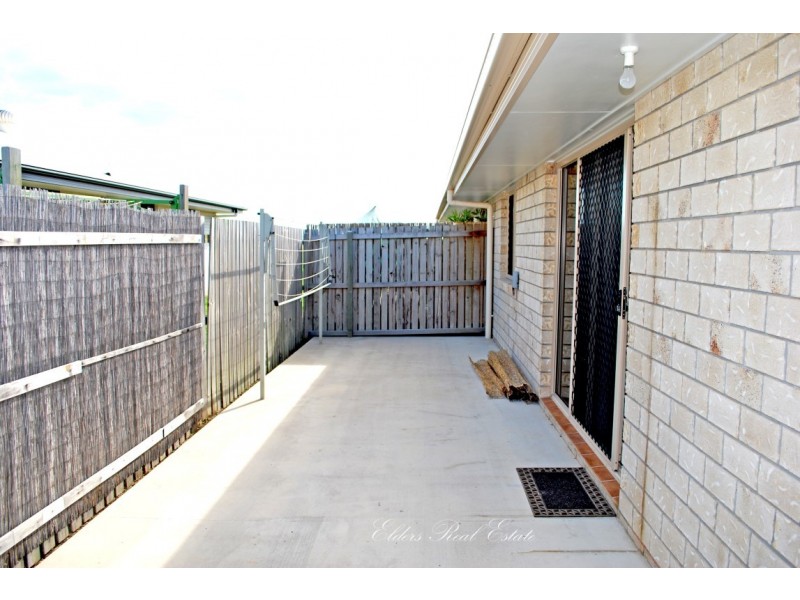 1/33 Loeskow St, Bundaberg North QLD 4670