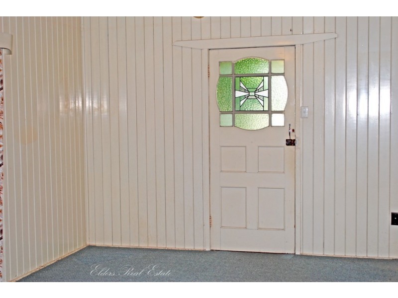 53 High St, Walkervale QLD 4670