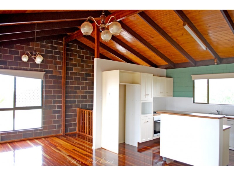 3 Byron St, Burnett Heads QLD 4670