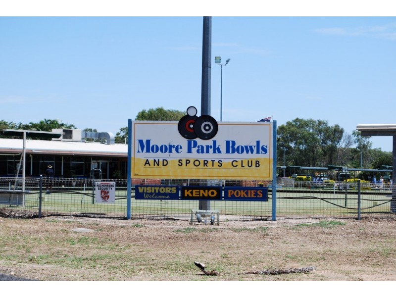 20 Kingfisher Cr, Moore Park Beach QLD 4670