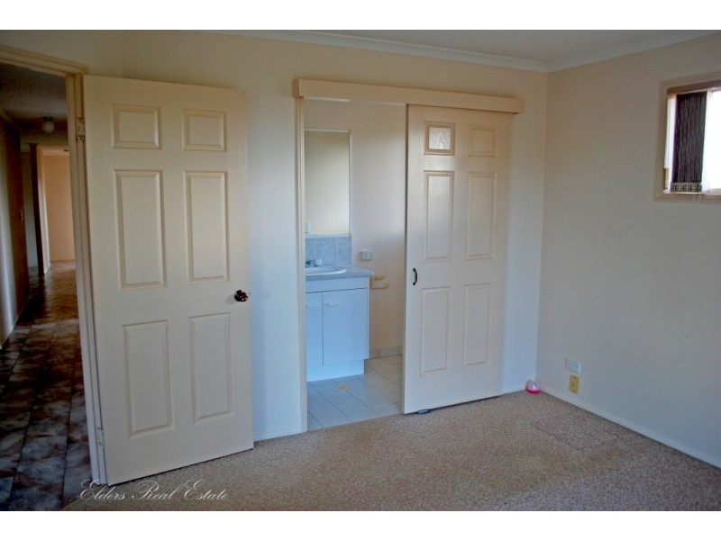 3 McRobbie Crt, Kalkie QLD 4670