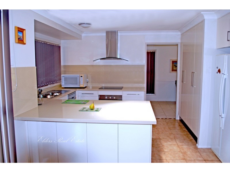 16 The Boulevarde, Avoca QLD 4670