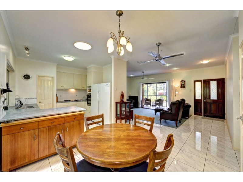 17 Plum Tree Cr, Moore Park Beach QLD 4670