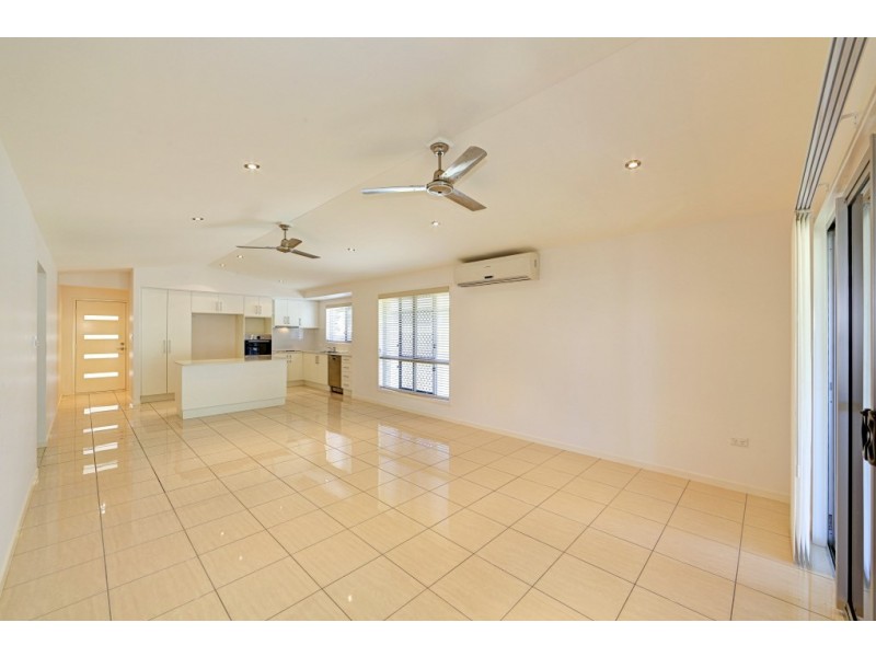 12/7 Elliott Heads Rd, Kepnock QLD 4670