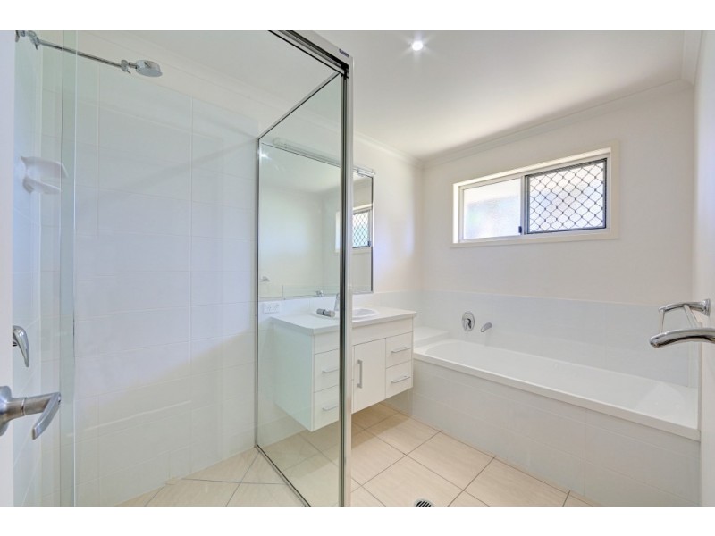 12/7 Elliott Heads Rd, Kepnock QLD 4670