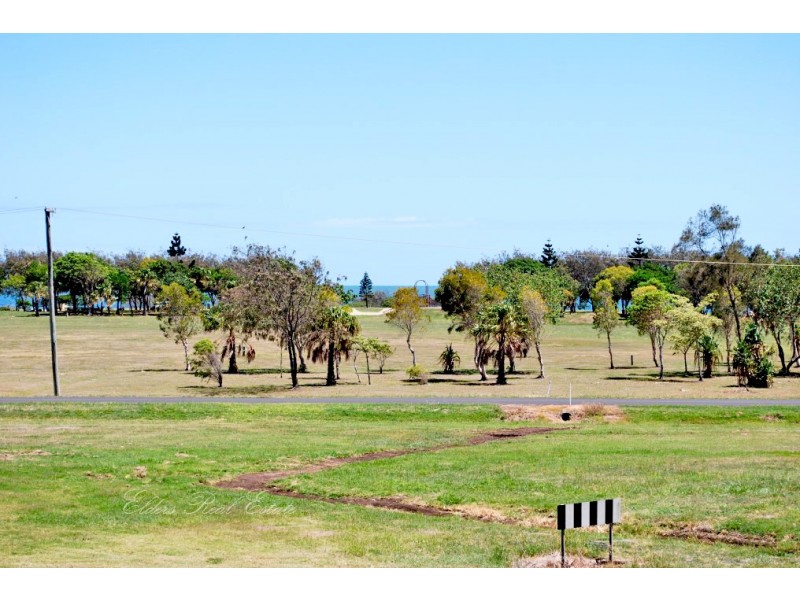 3 Byron St, Burnett Heads QLD 4670