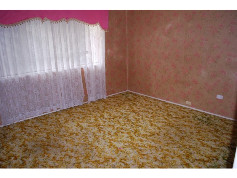 5 Faircloth Cres, Kensington QLD 4670