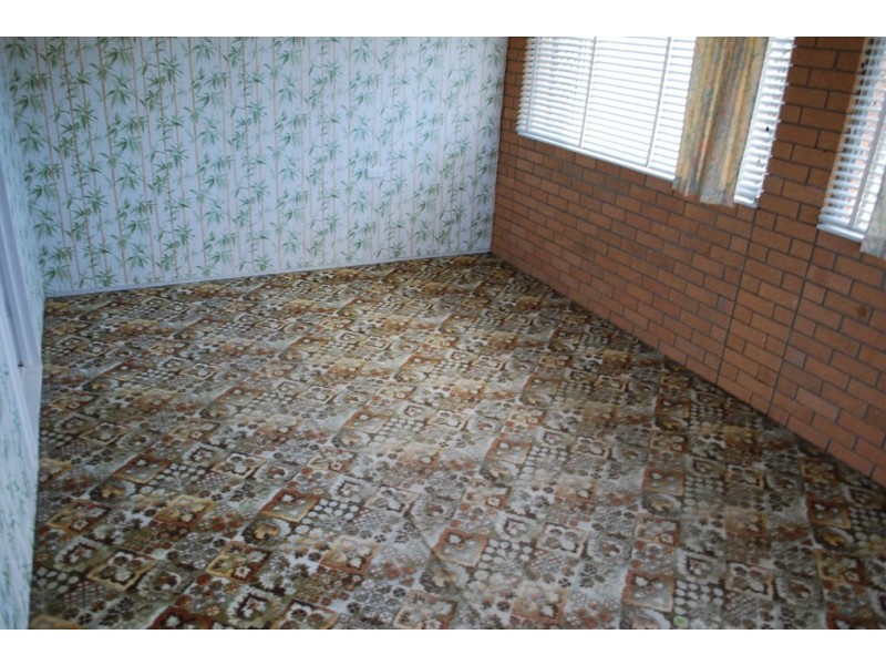 5 Faircloth Cres, Kensington QLD 4670