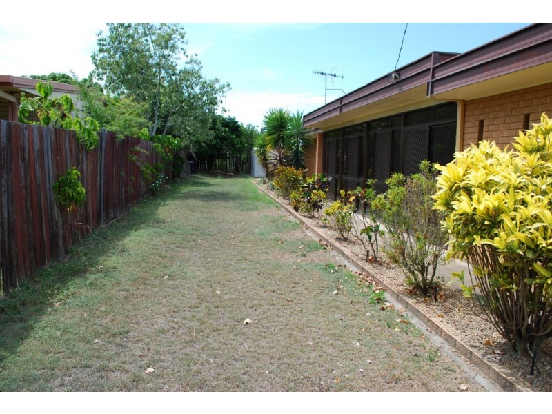 5 Faircloth Cres, Kensington QLD 4670