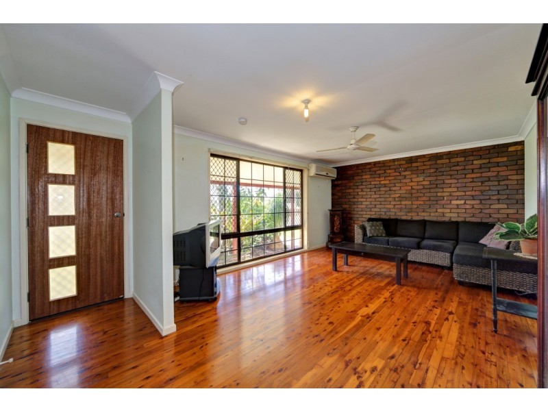 4 Sapphire, Millbank QLD 4670