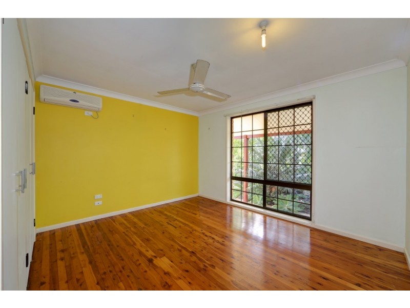 4 Sapphire, Millbank QLD 4670