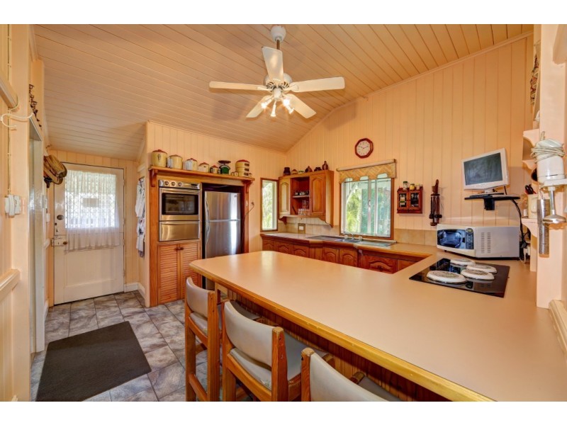 16 Goodwin St, Bundaberg South QLD 4670
