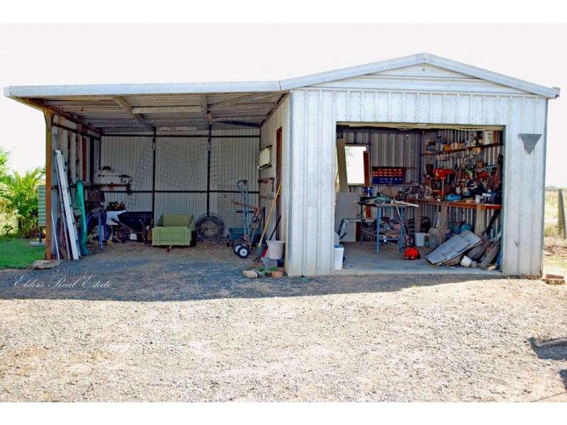 437 Gooburrum Rd, Welcome Creek QLD 4670