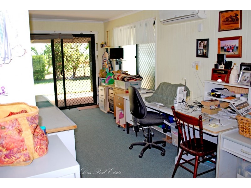 437 Gooburrum Rd, Welcome Creek QLD 4670