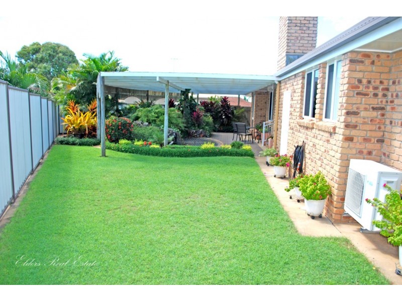 3 St Lucia Cr, Avoca QLD 4670
