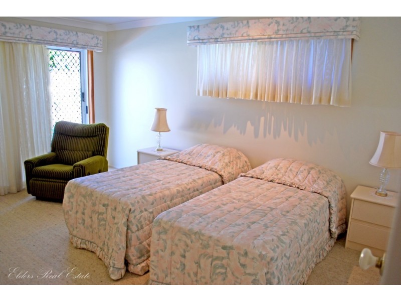 3 St Lucia Cr, Avoca QLD 4670