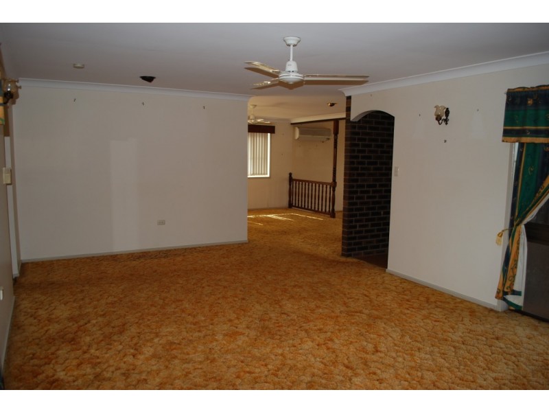552 Clayton Rd, Alloway QLD 4670