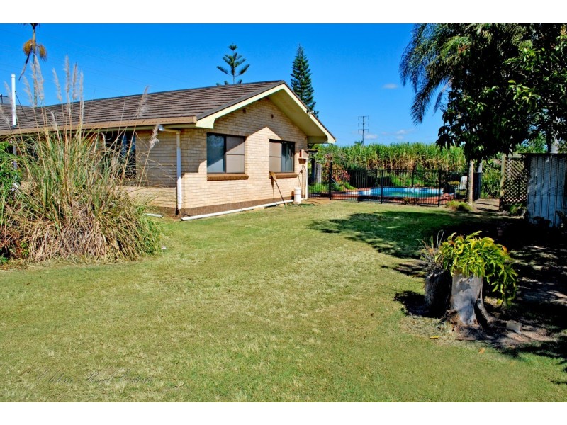 552 Clayton Rd, Alloway QLD 4670