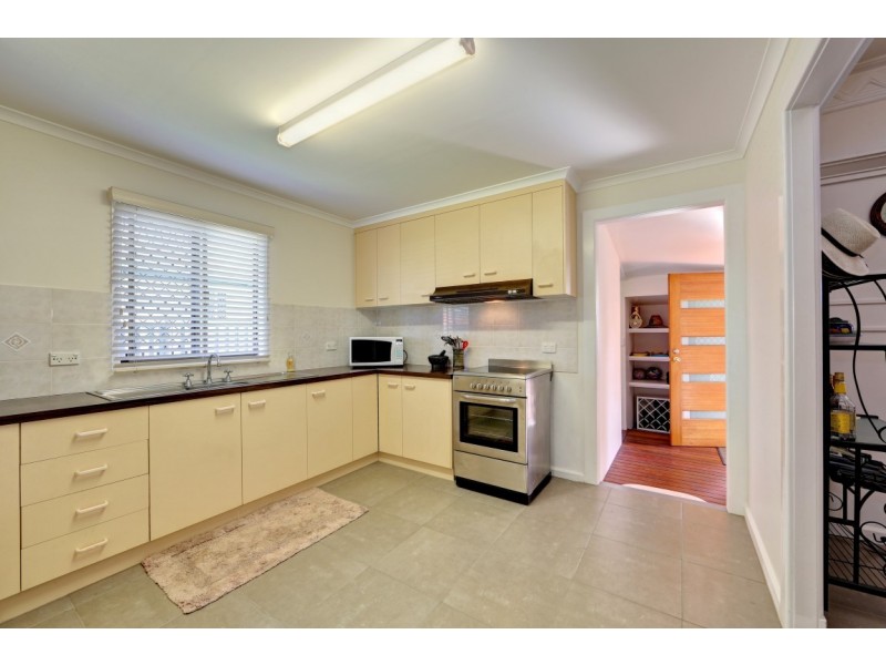105 Branyan St, Svensson Heights QLD 4670