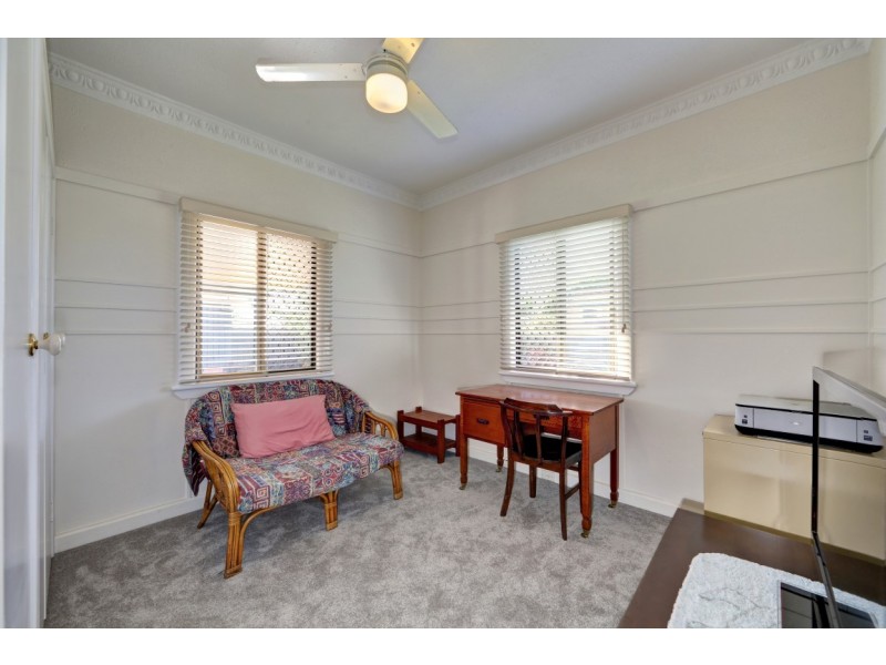 105 Branyan St, Svensson Heights QLD 4670