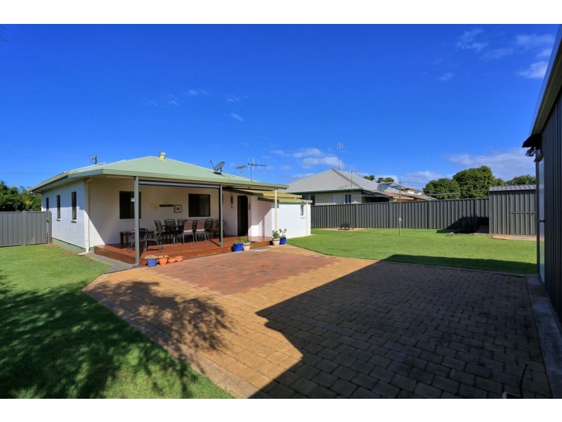 105 Branyan St, Svensson Heights QLD 4670