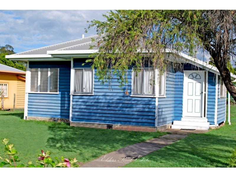 12 Parker St, Millbank QLD 4670