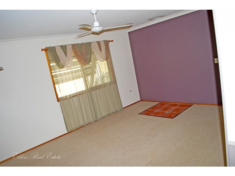 15 Faircloth Cr, Kensington QLD 4670