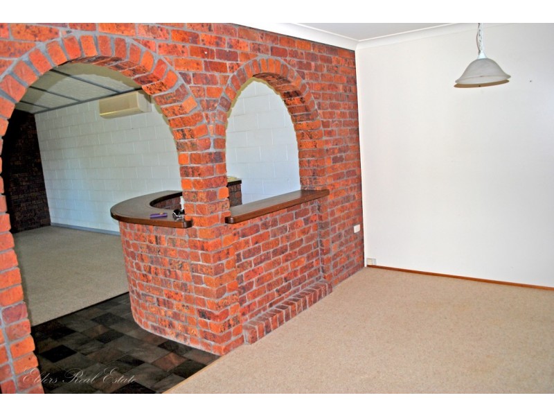 15 Faircloth Cr, Kensington QLD 4670