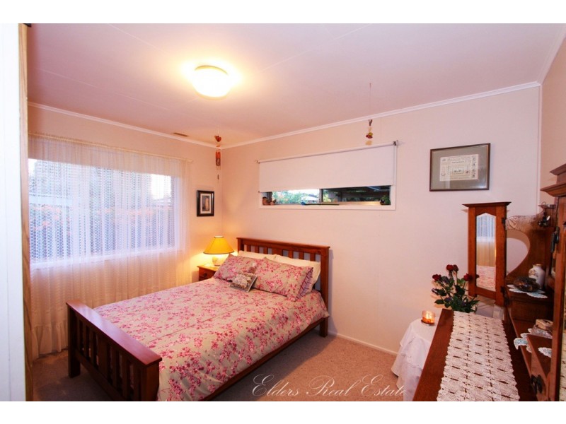 4 Craft St, Avenell Heights QLD 4670