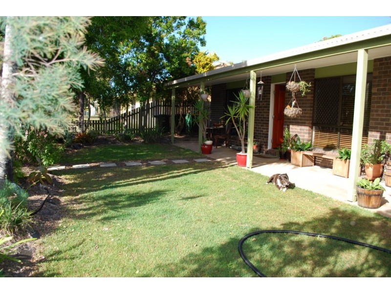 27 Diamond St, Millbank QLD 4670