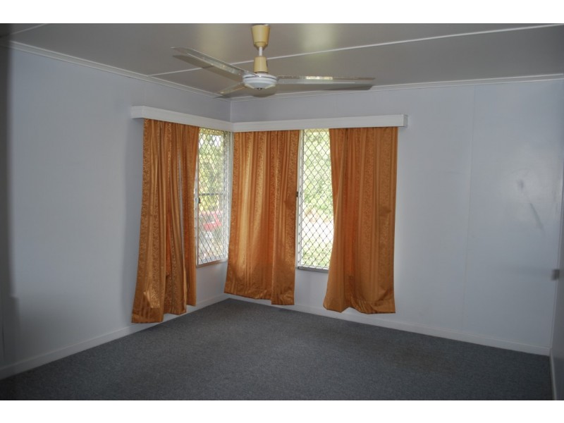 11 Hunt St, Millbank QLD 4670