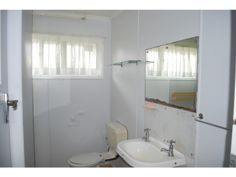 11 Hunt St, Millbank QLD 4670