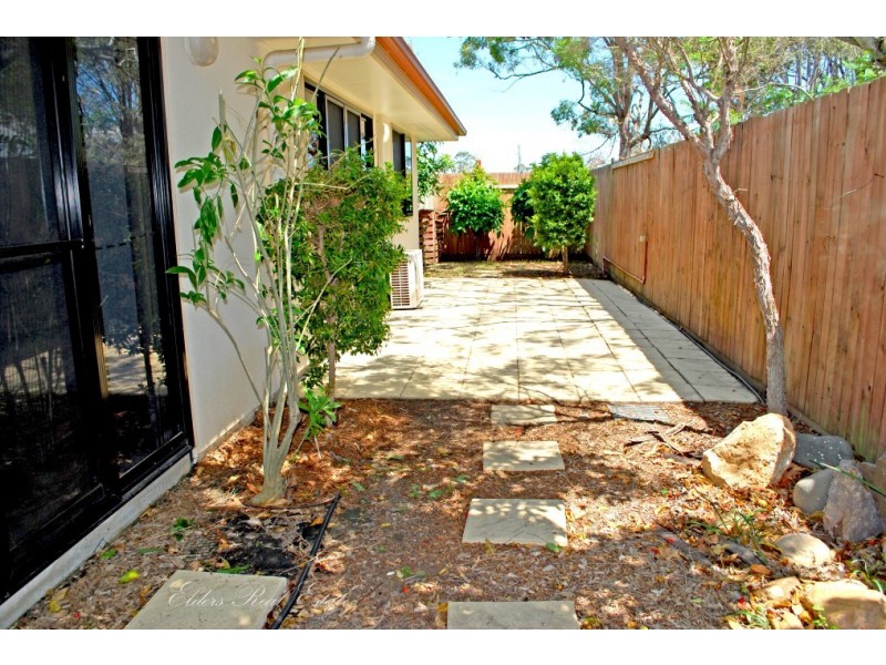Unit 3, 6 Moran St, Svensson Heights QLD 4670