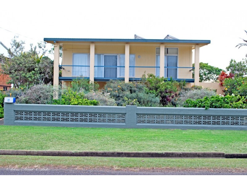 20 The Esplanade, Elliott Heads QLD 4670