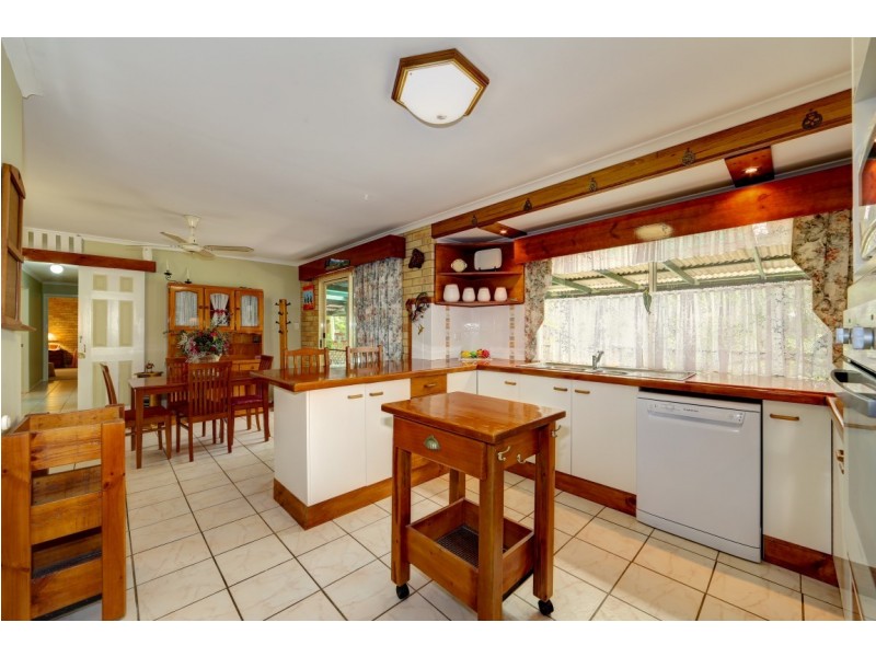 3 Commodore Dr, South Bingera QLD 4670