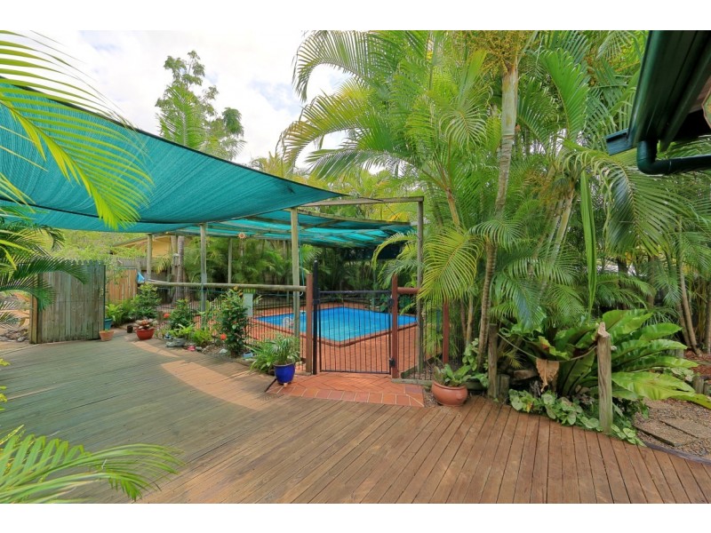 3 Commodore Dr, South Bingera QLD 4670