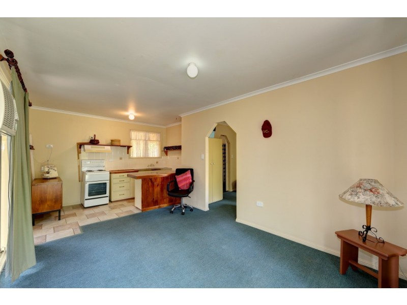 3 Commodore Dr, South Bingera QLD 4670