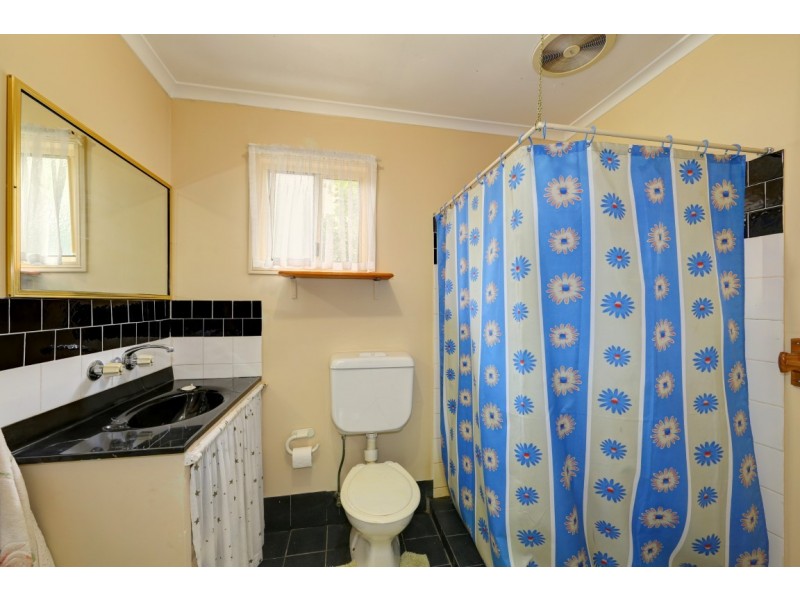 3 Commodore Dr, South Bingera QLD 4670