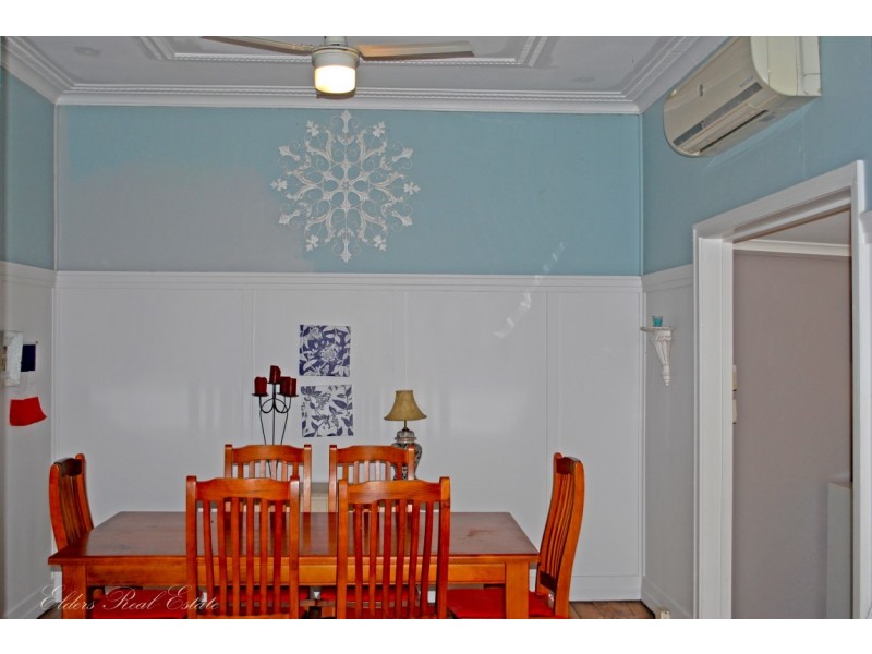 29 High St, Walkervale QLD 4670