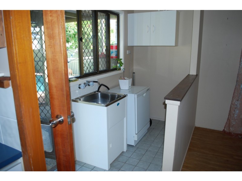 27 Diamond St, Millbank QLD 4670