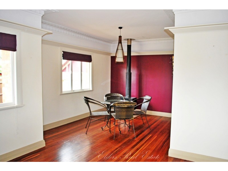 15 Alamein St, Svensson Heights QLD 4670