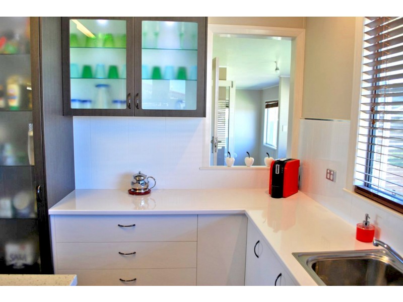 59 Vasey Street, Avenell Heights QLD 4670